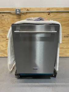 lot 52 image: MAYTAG 44-Decibel Top Control 24-in Built-In Dishwasher (Fingerprint Resistant Stainless Steel) ENERGY STAR