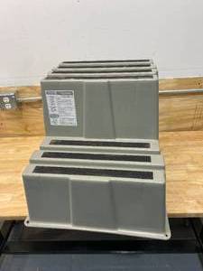 lot 117 image: Box Steps (safety step stool)
