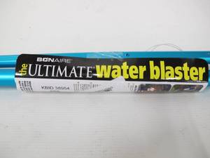 lot 589 image: Bonaire The Ultimate Water Blaster - Attaches to Any Garden Hose