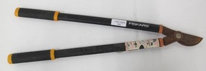 lot 582 image: Fiskars 28 Inch Power-Lever Lopper Tree Chopper