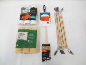 lot 633 image: 10 Piece Painting Item Lot - Brushes, Rollers, Etc.