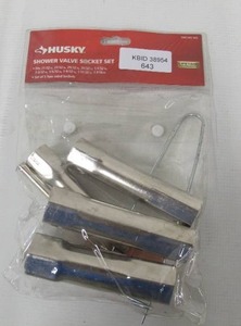 lot 643 image: Husky 4-Piece Shower Valve Socket Set
