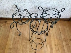 4 Plant Stands