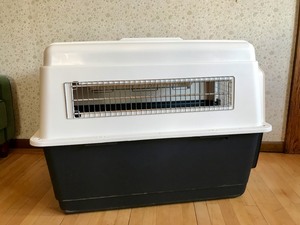 Petco - Home & Travel Premium Kennel (Size L)