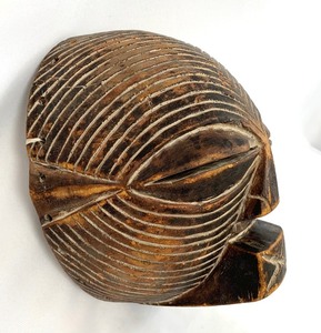 lot 40 image: Antique Tribal Luba Kifwebe Wood Mask -19th Century
