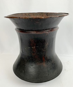 lot 39 image: Antique BrassCopper Vessel
