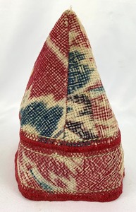 lot 117 image: Chodor Turkmen Ethnic Adras Ikat Silk Hat Fom Central Asia