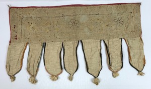 lot 123 image: Vintage Hand-Embroidered Toran from India