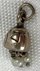 lot 248 image: Me & Ro Brand Sterling Silver CharmsDiscs, Findings, and Pouch and 5 Skunk Beads