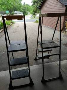 lot 121 image: Cosco Ladders