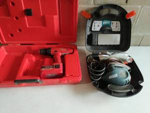 lot 138 image: Power plus 12 volt drill and Sander