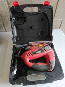 lot 144 image: Skil Jigsaw and Rotozip Spiral Saw