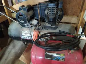 lot 156 image: 2 air compressors