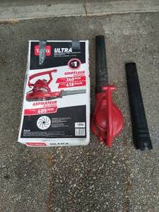 lot 169 image: 2 Leaf Blowers