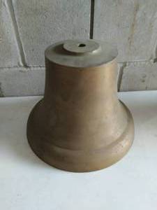 lot 172 image: Bell