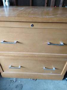 lot 174 image: File Cabinet