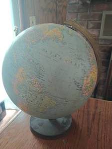 lot 330 image: Globe Lamp