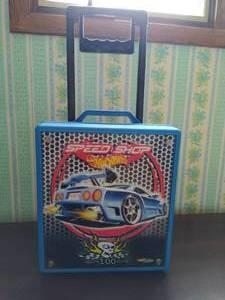 lot 386 image: Hot Wheels Case
