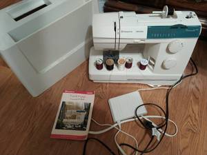 lot 435 image: Husqvarna Sewing Machine