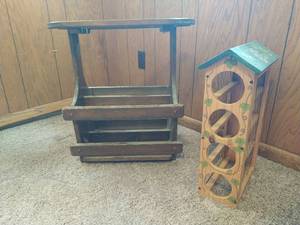 lot 307 image: End Table & Wine Rack