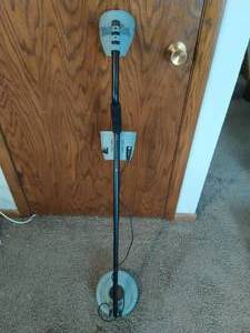 lot 327 image: Metal Detector