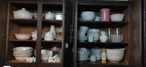 lot 41 image: Pfaltzgraff Tea Rose Dishes