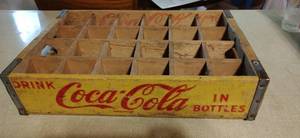 lot 44 image: Vintage Coca-Cola Wood Crate