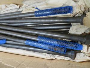 lot 5 image: NEW 12 HEX BOLTS 24 LONG
