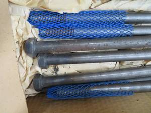 lot 8 image: NEW HEX BOLTS 34 X 10 X 24