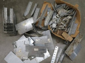 lot 17 image: MISC LOT OF HANGERS AND BRACKETS