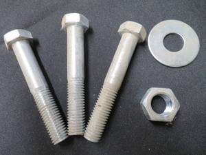 lot 24 image: BOLTS, WASHERS AND SCREWS