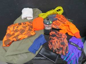 lot 61 image: MISC LOT OF HUNTING GEAR, FISHING POLE, GUNNY BAG, AND MORE