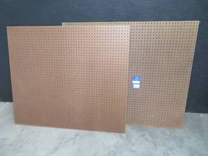 lot 102 image: 4 EUCABOARD PREFORMED PEG BOARDS