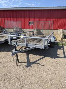 lot 4 image: 2019 Karavan Utility Trailer 6 x 12 w Ramp and Fold Down Sides