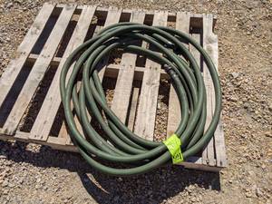 lot 15 image: Heavy Duty Air Compressor Hose