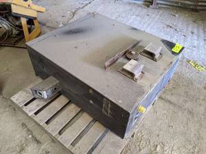 lot 53 image: Linear Gate Drive - This is the Power Unit for large Sliding Gates  Fences - FOR PARTS ONLY