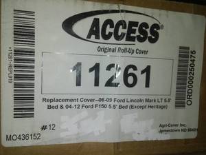 lot 21 image: Access Tonneau 11261 - Access Tonneau Cover