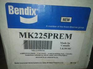 lot 42 image: BENDIX MK225PREM - Disc Pad