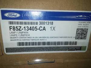 lot 70 image: Ford F85Z-13405-CALamp Assy - Rear, Stop And Flasher 1997-2007 Ford F-150 - F550 Super Duty
