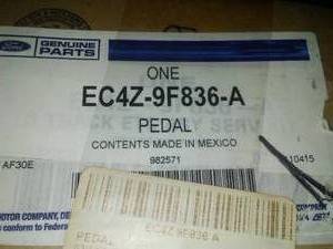 lot 114 image: Pedal - Ford (EC4Z-9F836-A)