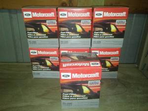 lot 134 image: (7) Diesel Fuel Filters (1994-1997 F-250 and F-350)