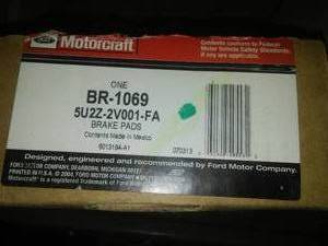 lot 178 image: Motorcraft 5U2Z2V001FA - Motorcraft Standard Premium Brake Pads