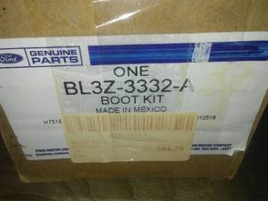lot 214 image: Boot Kit - Ford (BL3Z-3332-A) F150. 2015-17. 2011-14. Expedition, Navigator