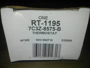 lot 230 image: Motorcraft 190 Degree Thermostat RT-1195 Ford E-350, Excursion, F-250350450550 (430 Model and Year 1998-2019)