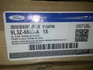 lot 241 image: PUMP ASSEMBLY - OIL. 9L3Z-6600-A E-450, Expedition, Explorer, F-150, F-250, Mustang (2005-2010)