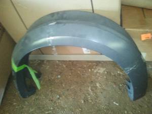 lot 304 image: 4 Wheel Arch Trim Pieces.