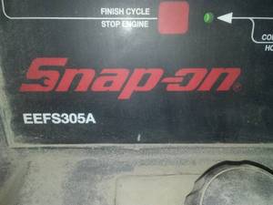 lot 327 image: Snap On EEFS305A Fuel Kare Machine