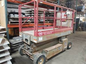 MEC 36VDC Scissor Lift