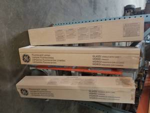 Lot of (3 Boxes) GE Light Bulbs F32T8SPP50ECO 5000K 36-count