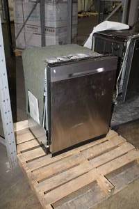 lot 699 image: Samsung Dishwasher DW80K5050US (display model)